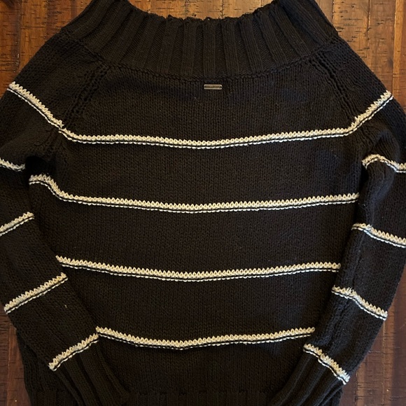 Billabong Off-the-Shoulder Distressed Sweater - Picture 2 of 4